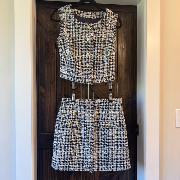 Vineyard Vines Dresses & Skirts - Vineyard Vines SET Bouclé Button-Front Chic Houndstooth Skirt Set